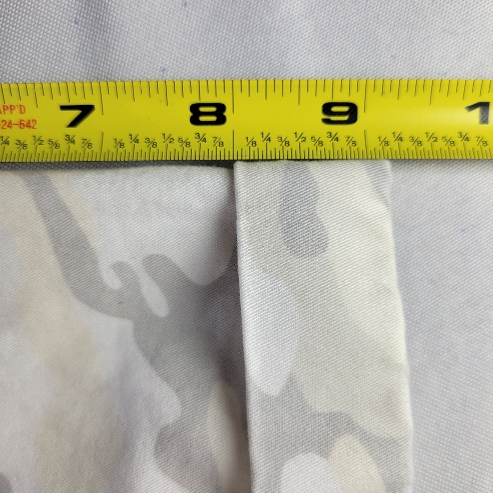 Vineyard Vines Light Gray Camo Shirt Dress - Picture 9 of 10